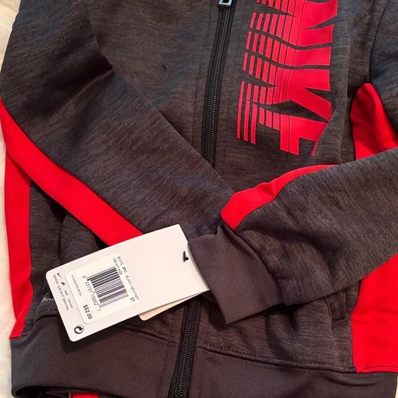 Nike Black and Red Kids Zip Hoodie & Joggers Set 2T - Picture 2 of 4